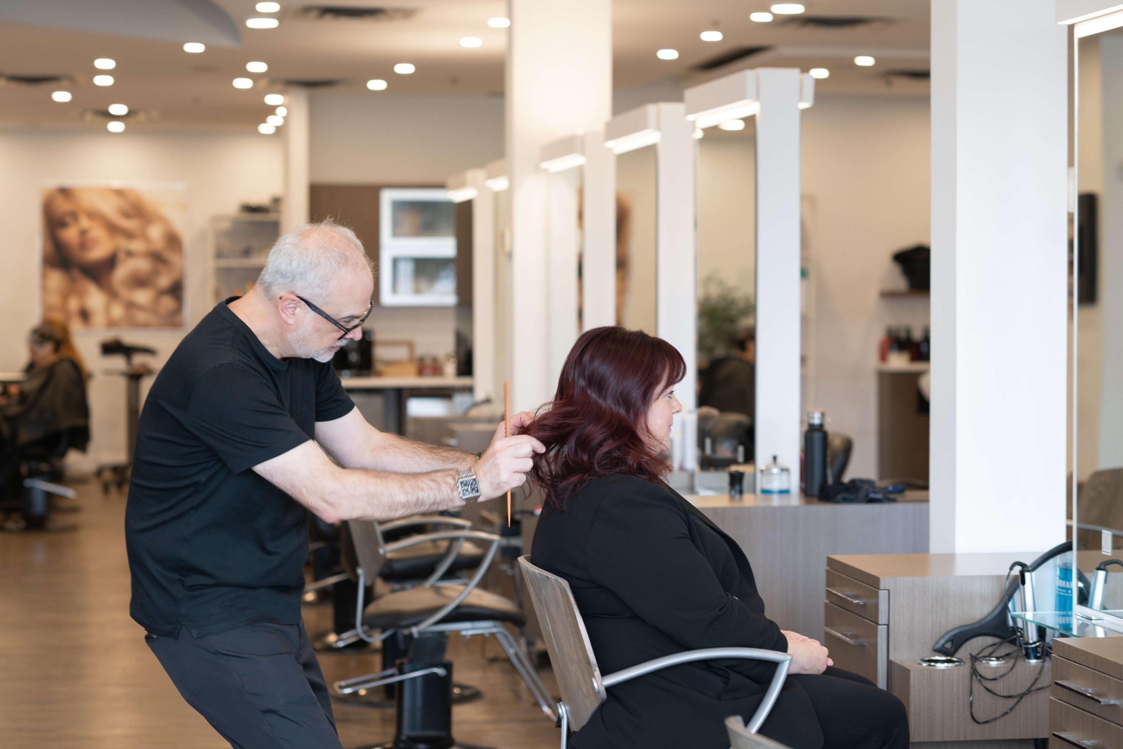 Busy salon after successful salon gift card sales marketing